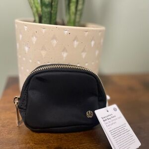 Lululemon Everywhere Belt Bag Nano